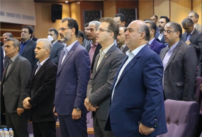 شرکت توزیع نیروی برق استان گیلان برگزار شد: جلسه شورای اداری و آیین تجلیل از كارگران و كارمندان نمونه