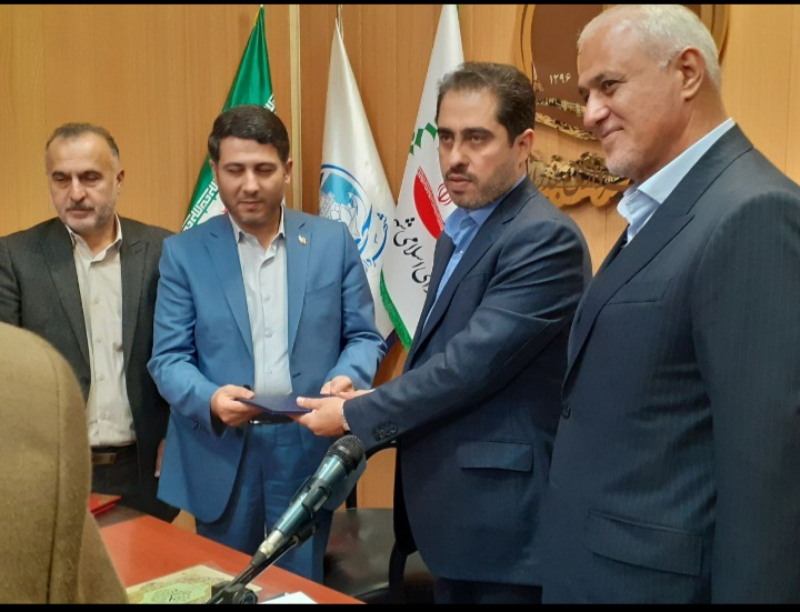 با حضور مسئولین شهری و استانی آیین معارفه شهردار بندرانزلی برگزار شد 