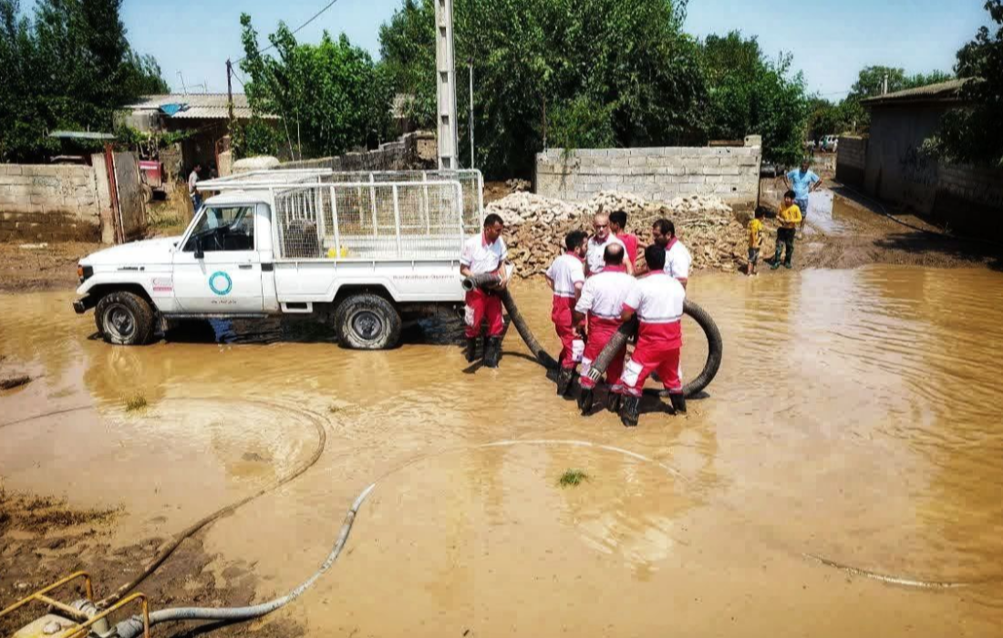 قدردانی نماینده ولی فقیه در گیلان از خدمات هلالاحمر