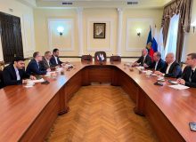 دیدار رئیس شورای اسلامي و شهردار رشت با همتایان خود در آستراخان با هدف گسترش دیپلماسی شهری ، اقتصادی و بهره مندی از ظرفیت های مشترک تاریخی/ اعزام نخستین تور گردشگری از شهروندان رشت و آستراخان