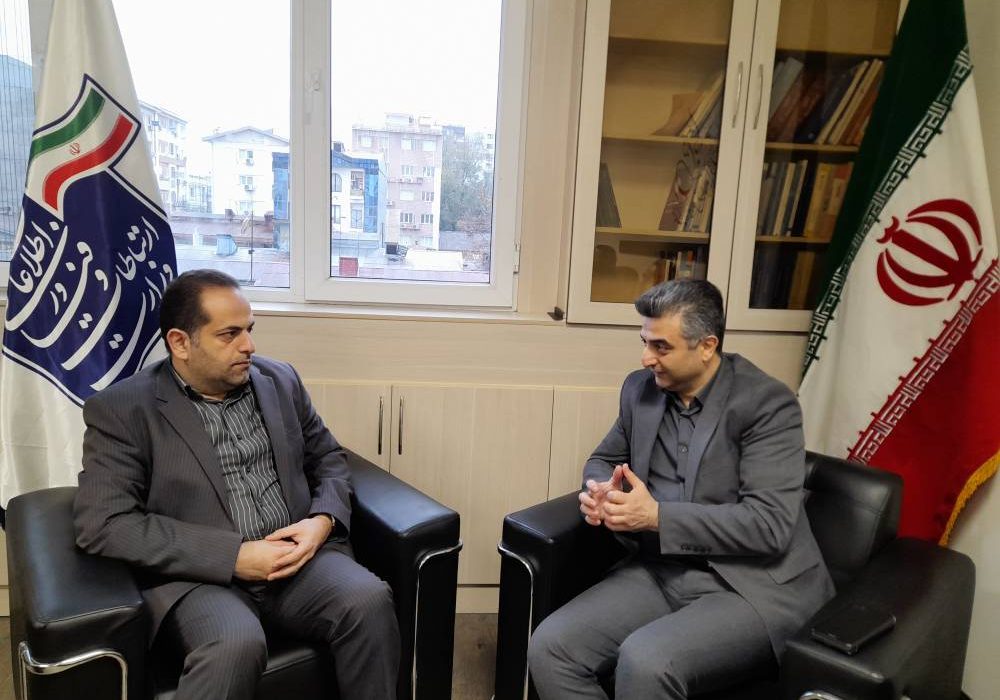در دیدار مدیران کل ارتباطات و فناوری اطلاعات و پست گیلان مطرح شد : لزوم حمایت از اکوسیستم کسب و کارهای مجازی