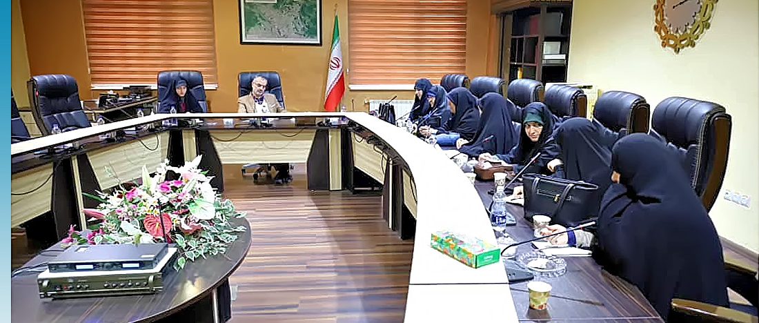 در دیدار رئیس شورای شهر رشت با جمعی از بانوان مطالبه گر حوزه فرهنگ مطرح شد: در حوزه فرهنگ تمامی دستگاه ها نقش دارند/ استقبال از طرح های فرهنگی / ایجاد پارک جدید بانوان در رشت