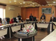 در دیدار جمعی از دستفروشان با ریاست شورای شهر رشت مطرح شد: شروع فعالیت کارگروه ساماندهی دستفروشان در رشت/ ساماندهی دستفروشان و ایجاد نظم در معابر رشت