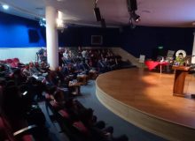 رئیس شورای شهر رشت در مراسم رونمایی از پنجره واحد خدمات الکترونیک شهرداری رشت : الکترونیکی کردن خدمات شهرداری رشت خواسته اعضای شورا / شهردار رشت به دنبال کارهای تبلیغاتی نیست/ انجام کلیه فعالیت های شهرداری رشت به صورت الکترونیکی