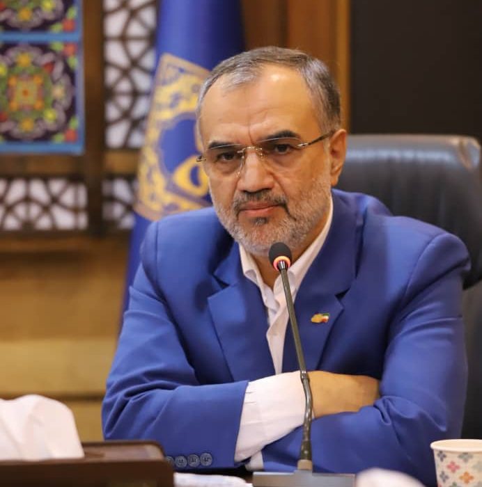 کارگرنیا رئیس شورای اسلامی شهر رشت در جلسه کمیسیون تلفیق شورای رشت: جلوگیری از سرمایه گریزی و رعایت اصل مردم محوری در بررسی دفترچه عوارض / عوارض ها نباید موجب تحمیل فشار مالی مضاعف به شهروندان شود