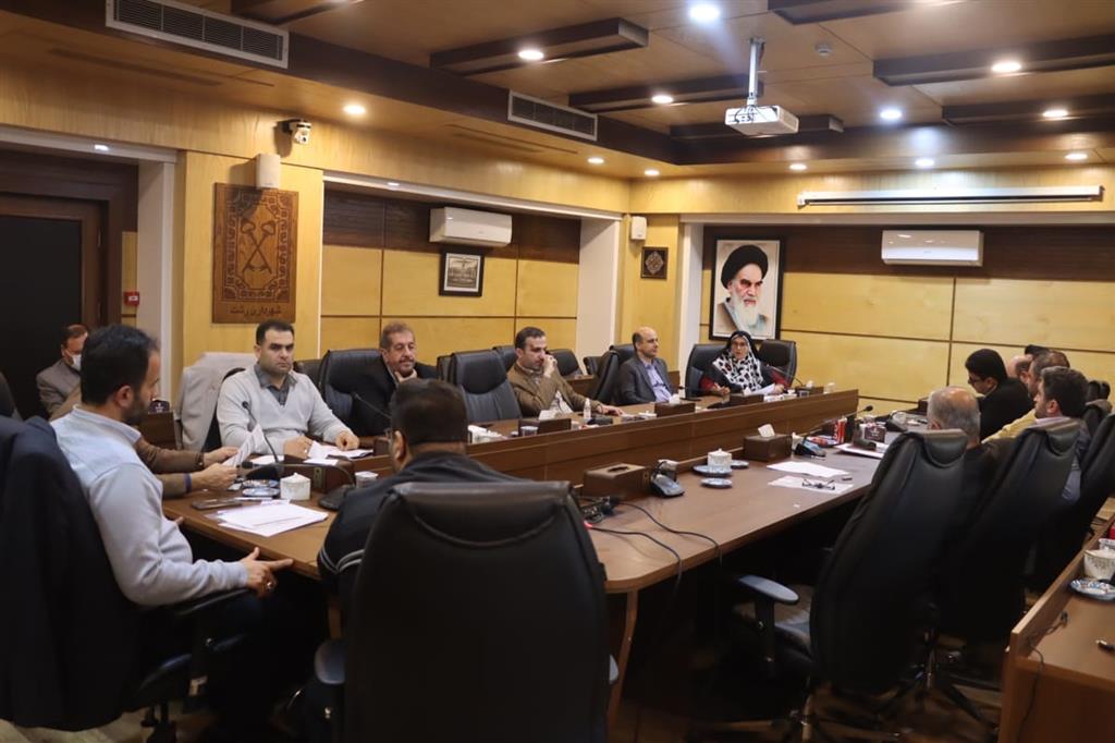 به منظور بررسی میزان تحقق بودجه و درآمد مناطق شهرداری؛ جلسه درآمدی شهرداری به ریاست شهردار رشت تشکیل شد