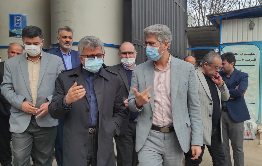 بازدید رئیس دانشگاه علوم پزشکی گیلان از لندفیل زباله سراوان/  ارائه خدمات تخصصی درمانی به ۱۱ هزار نفر در سراوان