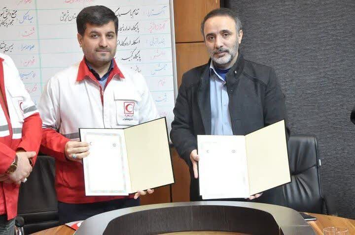 تفاهم نامه همکاری میان کتابخانه های عمومی و جمعیت هلال احمر گیلان امضا شد