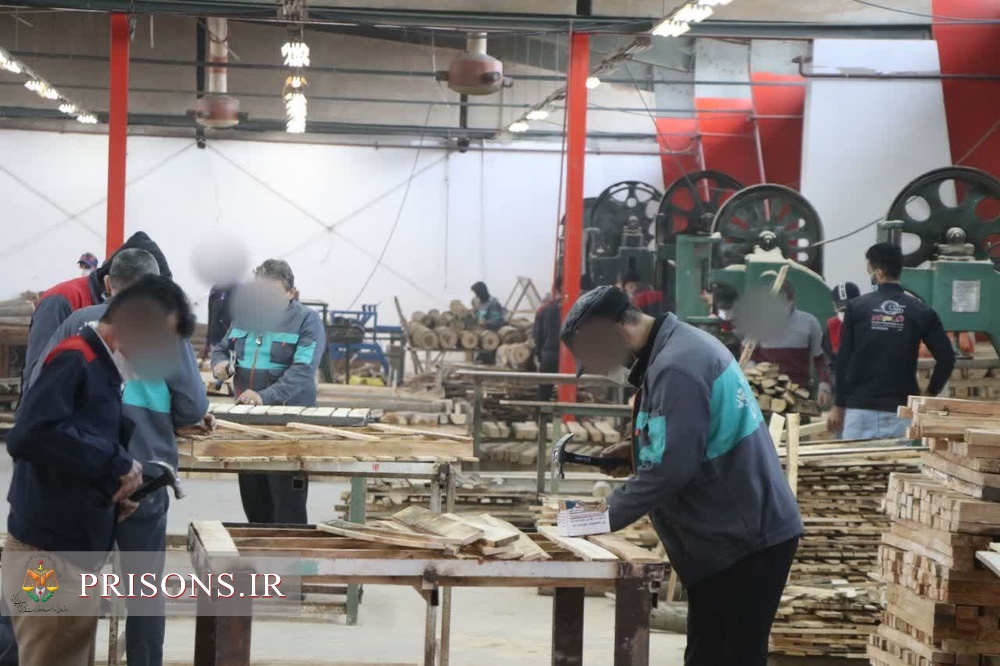 هدفگذاری زندانهای گیلان تاپایان سال ؛ پرداخت دستمزد ماهیانه ۵۰ میلیارد ریال تحقق خواهد یافت