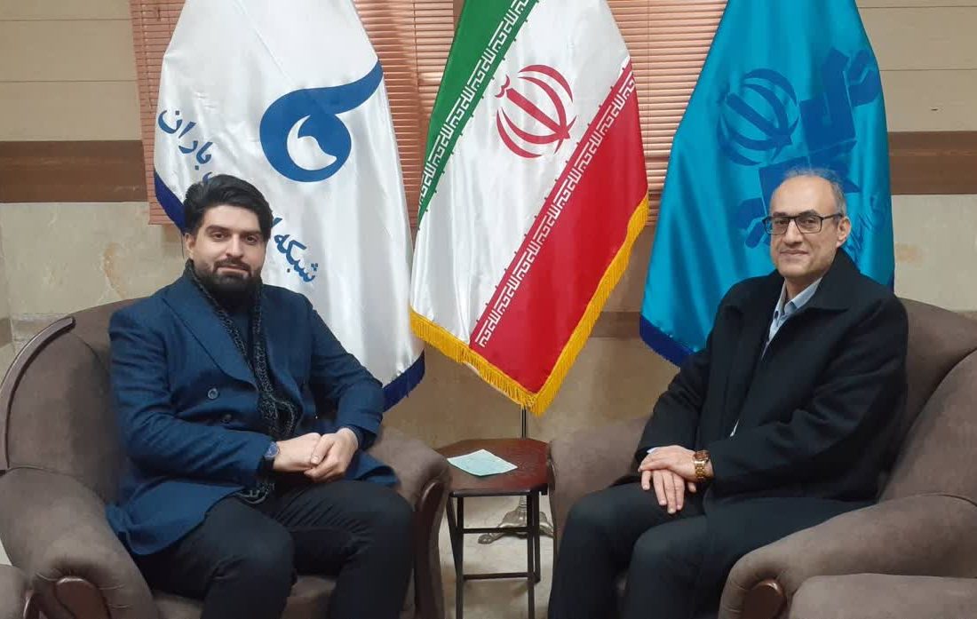 مدیر روابط عمومی برق منطقه ای گیلان در دیدار با مدیران روابط عمومی های صدا و سیما ، فرهنگ و ارشاد اسلامی و شهرداری مطرح کرد: ممنوعیت تبلیغ كالاهای با مصرف انرژی بالا