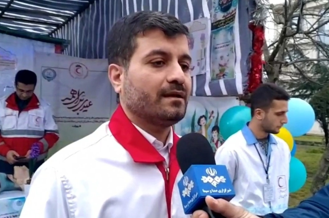 افطاری صمیمانه مدیرعامل هلال‌احمر گیلان با نجاتگران/ بیش از ۱۰۰ ضیافت افطاری در استان برپا می‌شود