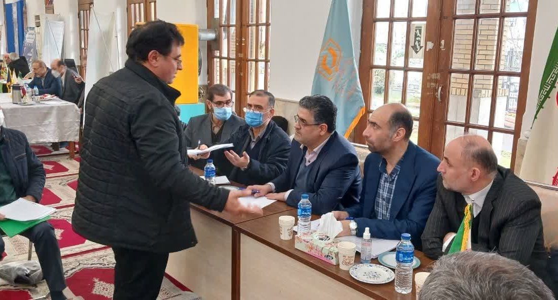 میز خدمت اقدام موثری در راستای بررسی وحل مشکلات