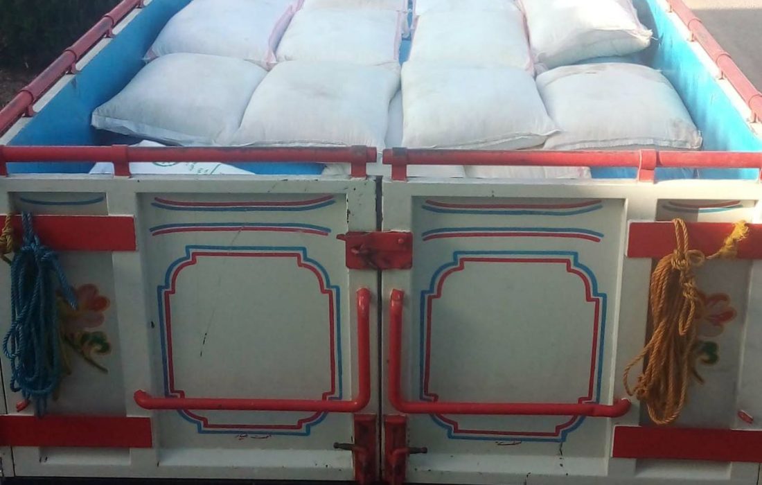 بيش از ۲ تن کود شيميايي قاچاق در رودبار توقيف شد