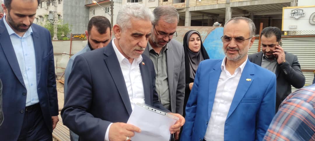 رئیس شورای اسلامی شهر رشت : پیشرفت ۳۴درصدی پروژه های طرح میثاق رشت/ حمایت استاندار گیلان از پروژه های مدیریت شهری رشت/ تیرهای برق رها شده در خیابان ها موجب خسارت به شهروندان می شود/ معابر رشت نیمه خاموش هستند