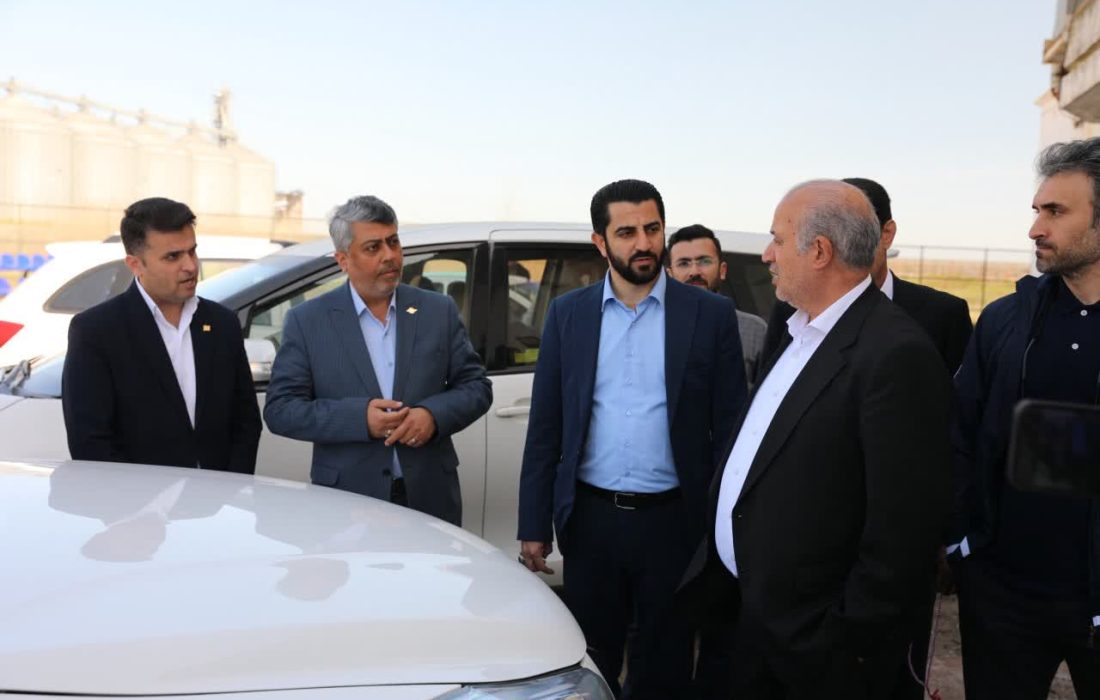 رییس فدراسیون فوتبال در بازدید از منطقه آزاد انزلی : پایگاه فوتبال ساحلی در منطقه آزاد انزلی احداث شود