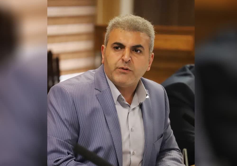 سماکچی عضو شورای رشت:  در حوزه ایستگاه های اتوبوس قرار داد ترکمانچای منعقد شده است