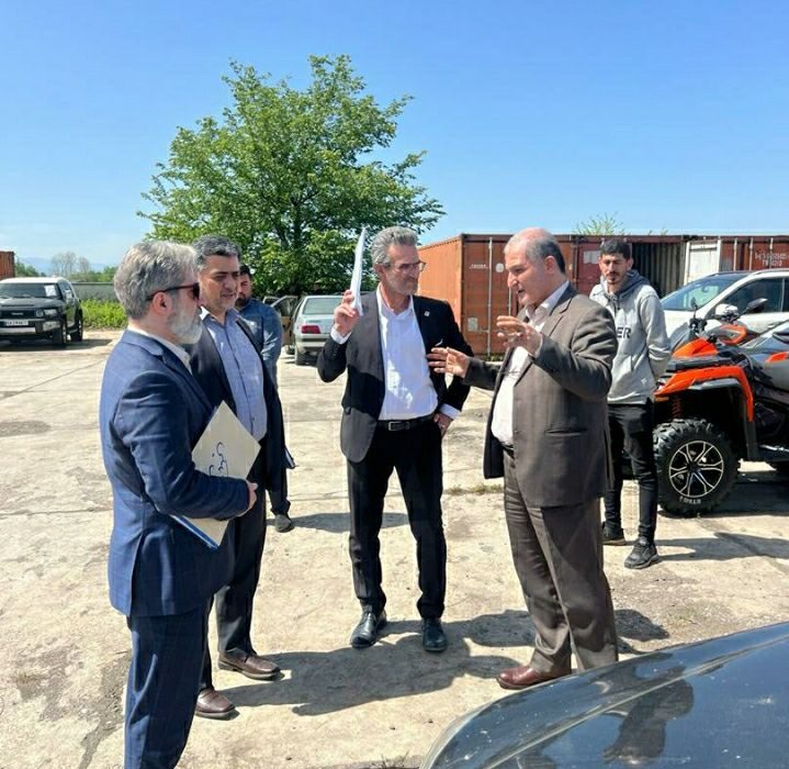 بازدید معاون تعزیرات حکومتی استان گیلان و هیئت همراه از انبار مرکزی اموال تملیکی استان