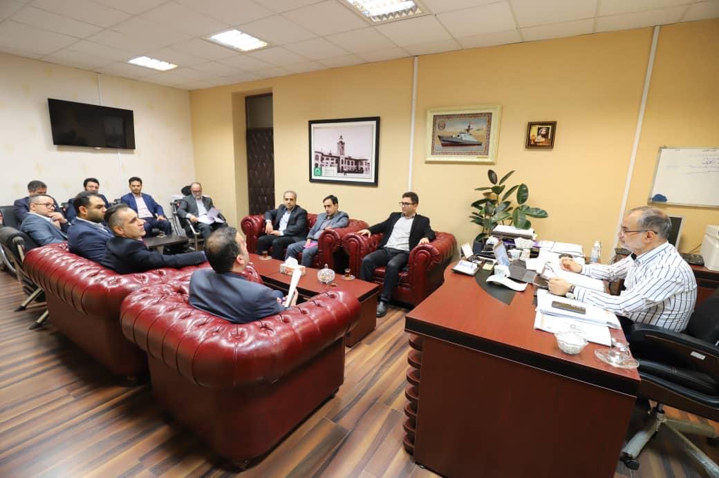 رئیس شورای اسلامی شهر رشت در کارگروه هوشمند سازی : پیگیری تقاضاهای شهروندان در سامانه ۱۳۷ تا حصول نتیجه / تقدیر از کارکنان صادق و پُر تلاش شهرداری رشت/ اتمام پروژه هوشمند سازی تا پایان سال ۱۴۰۳