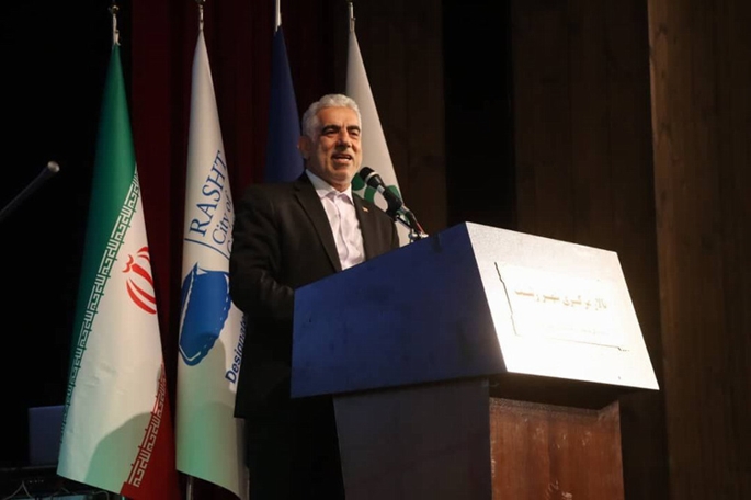 استاندار گیلان در همایش تجلیل از کارگران شهرداری رشت تاکید کرد؛ همدلی مجموعه مدیریت شهری باید در تاریخ شکل گیری شورا ثبت شود