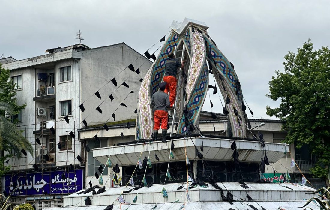 شهر لاهیجان، همزمان با شهادت رییس جمهوری سیاه پوش شد