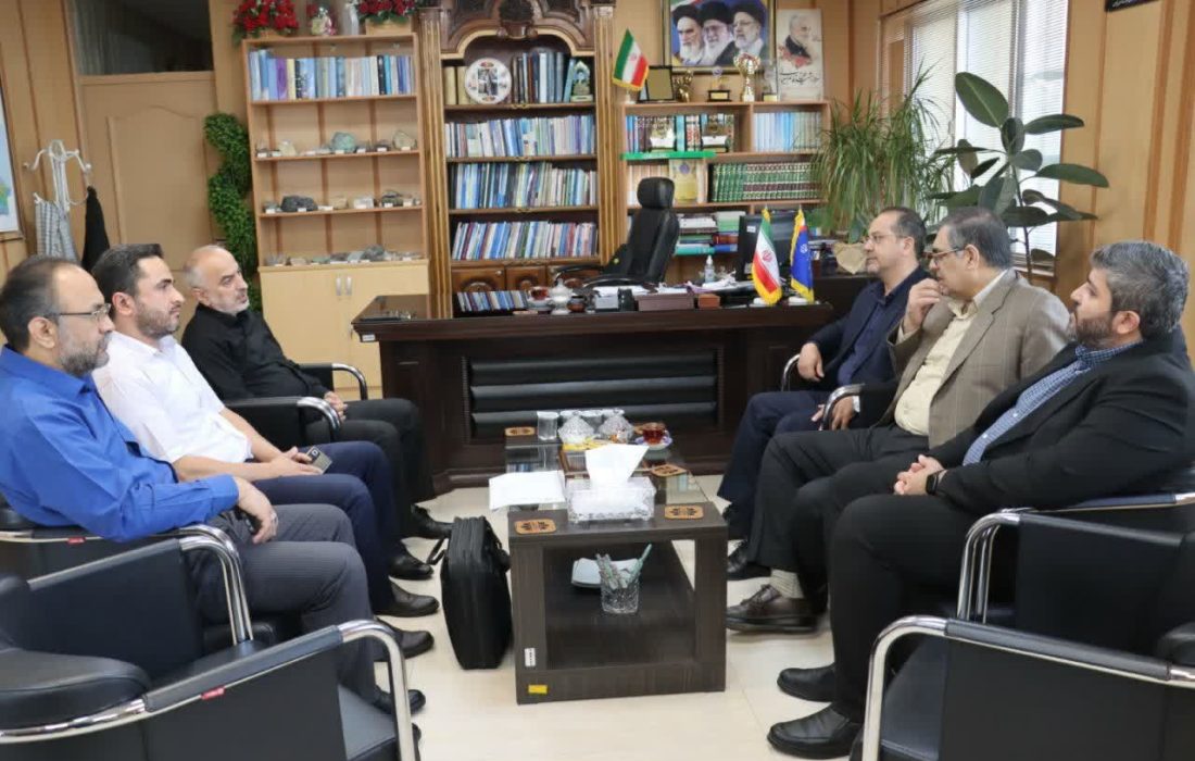 مدیر کل صمت گیلان در دیدار با مدیر بانک ملت: “جهش تولید، به تزریق منابع بانکی نیاز دارد