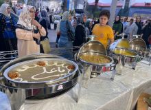 به مناسبت جشن قربان تا غدیر ؛ برپایی میز خوراک “یوم الطعام” در شهر رشت،اولین شهر خوراک جهان در یونسکو در پیاده راه فرهنگی شهدای ذهاب