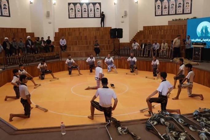 با حضور رییس، اعضای شورای اسلامی و شهردار رشت؛ جلسه هم اندیشی فعالان غدیر گیلان در زورخانه امام علی(ع) برگزار شد