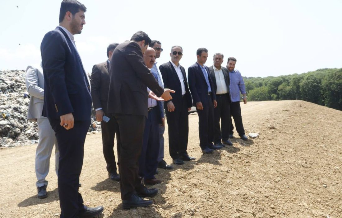 نماینده لاهیجان و سیاهکل در مجلس از پروژه های مدیریت شهری لاهیجان‌ بازدید کرد