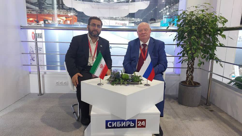 در حاشیه مجمع بین المللی اقتصادی سن پترزبورگ صورت گرفت: انعقاد تفاهم نامه همكاری سازمان منطقه آزاد انزلی با انجمن همكاری های اقتصادی و حقوقی ایران و روسیه