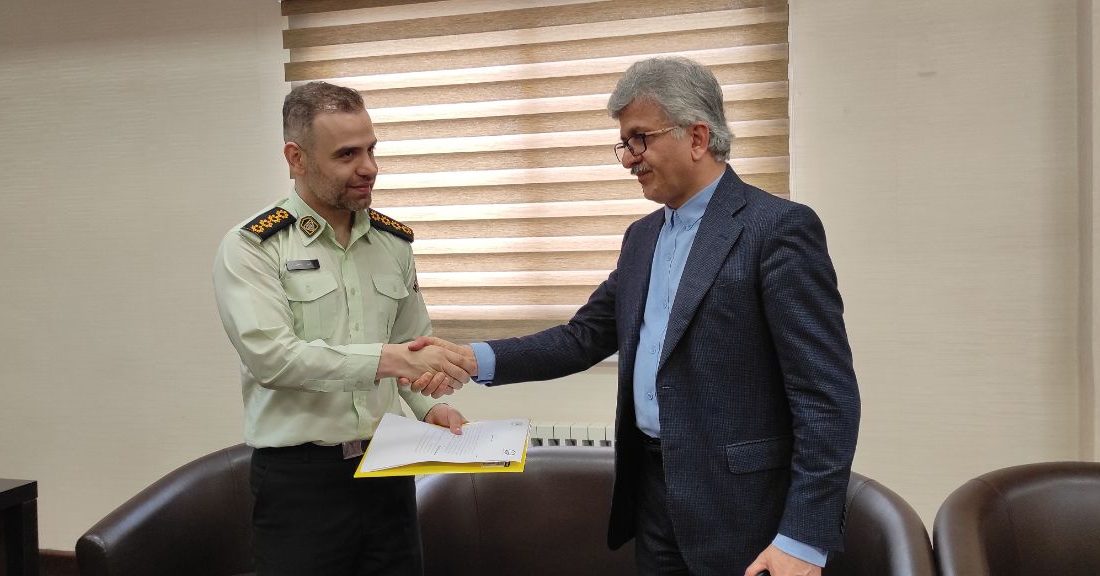 با محوریت طرح نهضت آموزش سواد رسانهای صورت گرفت؛ امضای تفاهمنامه همکاری پلیس با دانشگاه علوم پزشکی گیلان دانشگاه علوم