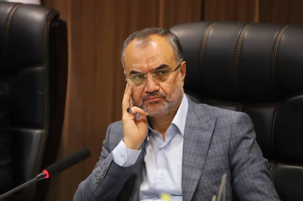 کارگرنیا رئیس شورای شهر رشت : جمع آوری تیر برق های مزاحم از معابر رشت/ اجرای آسفالت در مناطق پنجگانه رشت / تقویت شبکه توزیع برق در محلات حاشیه نشین رشت