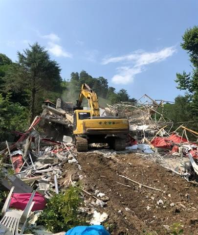 دادستان عمومی و انقلاب فومن از تخریب یک ویلای غیرمجاز در روستای حیدر آلات فومن خبر داد