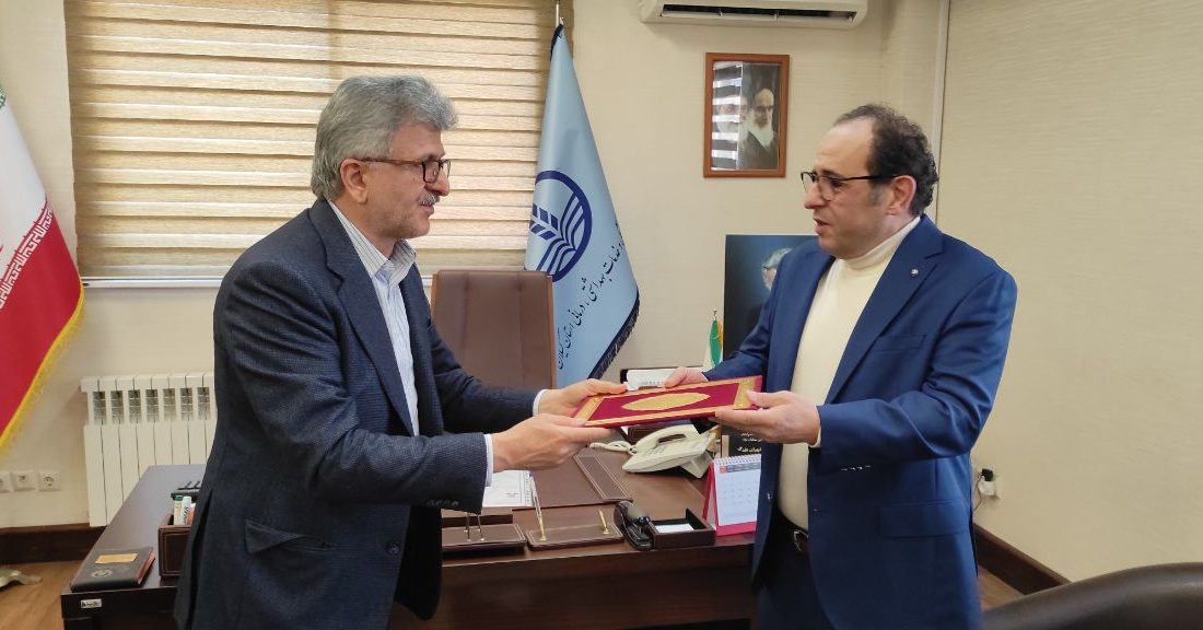 دندانپزشک گیلانیالاصل مقیم آمریکا به صف خیران سلامت پیوست