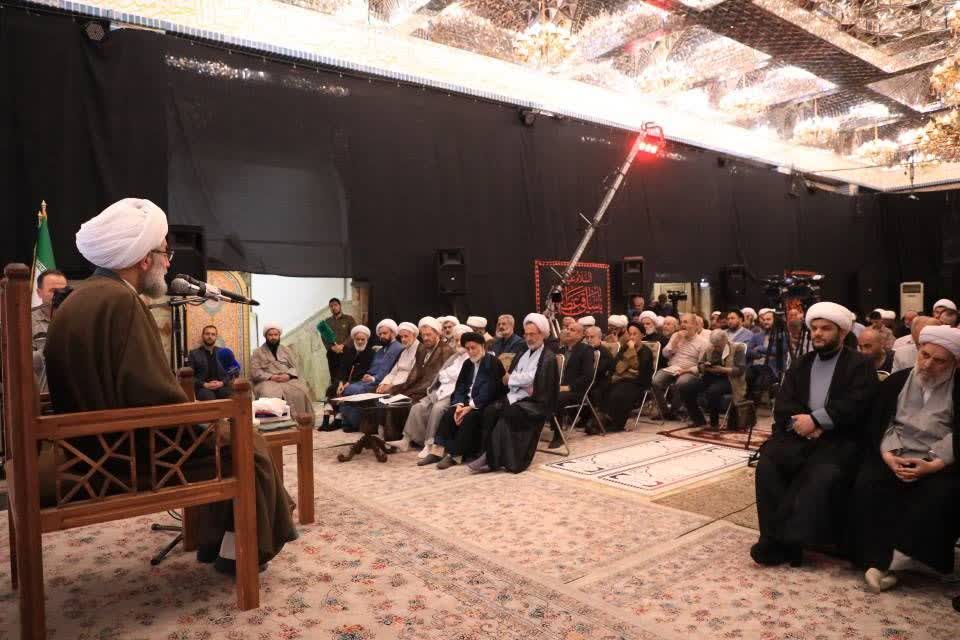  نماینده ولی فقیه در گیلان نماز جمعه قرارگاه معنوی و سیاسی مردم است