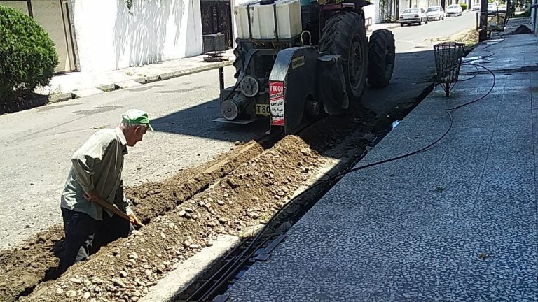 اجرای پروژه توسعه فیبرنوری (FTTH) مخابرات در مناطق مختلف شهرستان بندرانزلی