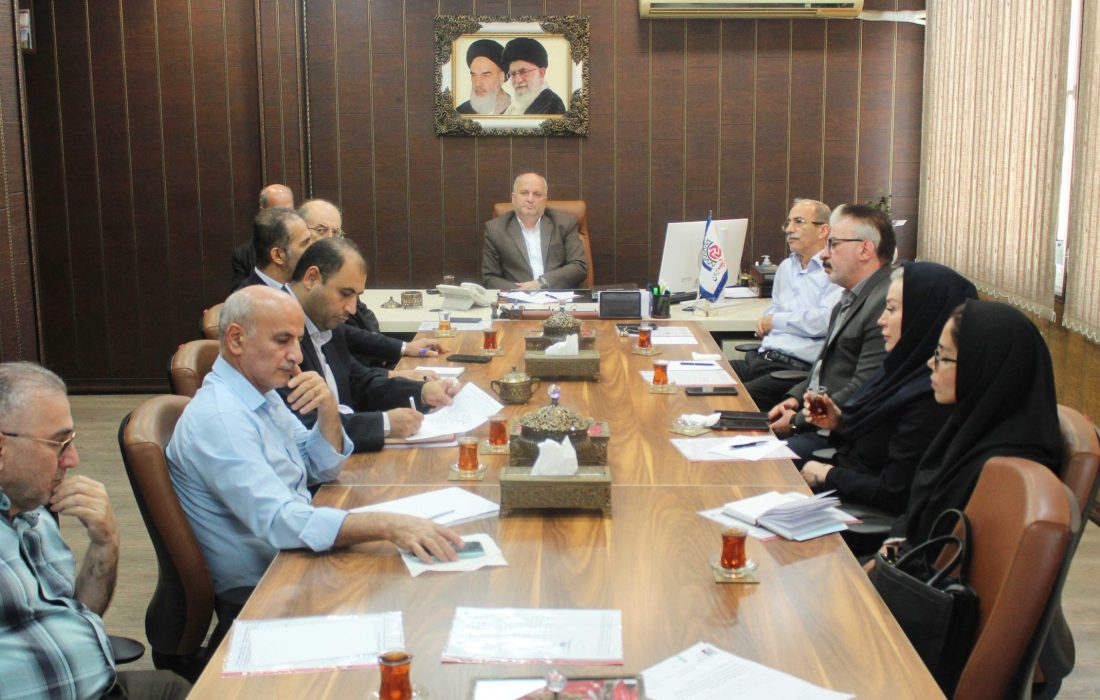 بررسی طرح های بکارگیری و اشتغال زندانیان