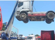 آغاز روند انتقال یکصد دستگاه کامیون کشنده متروکه به انبار اموال تملیکی استان گیلان