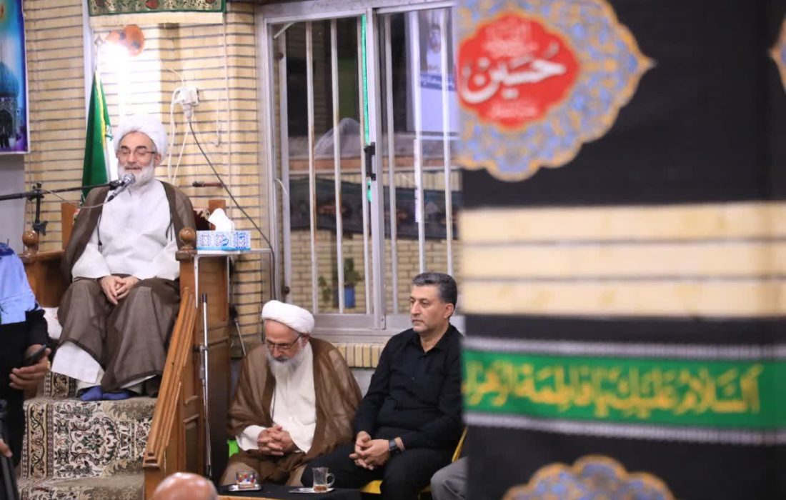 نماینده ولی فقیه در گیلان: جلب رضای الهی رمز ماندگاری شهدا بود/ احیای مسجد پیربازار رشت خواسته ی پدر شهیدان یوسفی از رهبر انقلاب بود