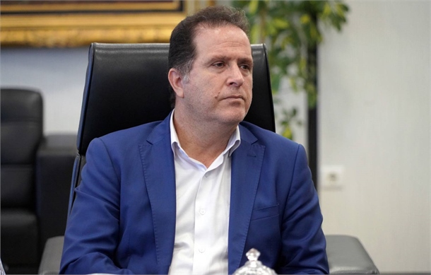 معاون فنی و مهندسی اداره کل بنادر و دریانوردی استان گیلان خبرداد: اضافه شدن یک دستگاه ریچ استاکر ۴۵ تنی به توان عملیاتی و لجستیکی مجتمع بندری انزلی