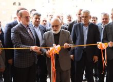 همزمان با ششمین روز از هفته دولت با حضور رئیس کمیته امداد کشور و استاندار گیلان دبستان دخترانه شهید جمهور با صرف اعتبار ۳۳ میلیارد تومان در لنگرود افتتاح و به بهره‌برداری رسید