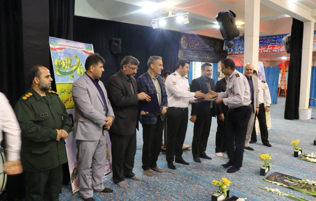 آتش نشانان شهرداری لاهیجان تجلیل شدند