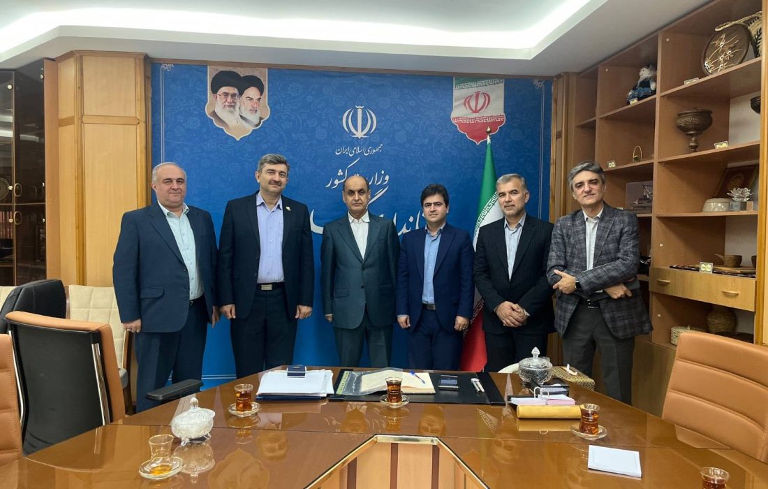 دیدار صمیمانه استاندار گیلان با مدیرعامل شرکت توزیع برق و تاکید بر اهمیت تأمین برق پایدار