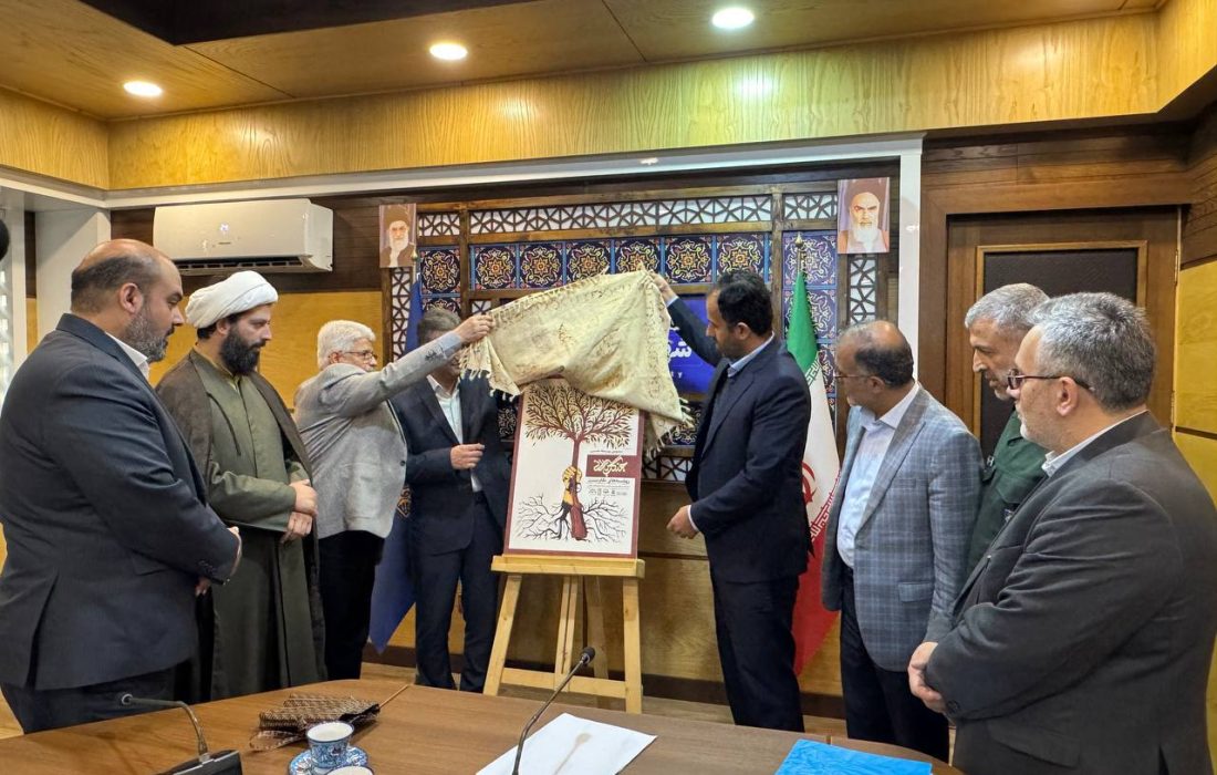 شهردار رشت در آیین رونمایی از پوستر سومین رویداد هنری جنگل بارانی؛  میرزا کوچک خان جنگلی نماد رشت و گیلان است  انتقال فرهنگ و سبک زندگی نهضت جنگل از دریچه هنر اثرگذار تر است