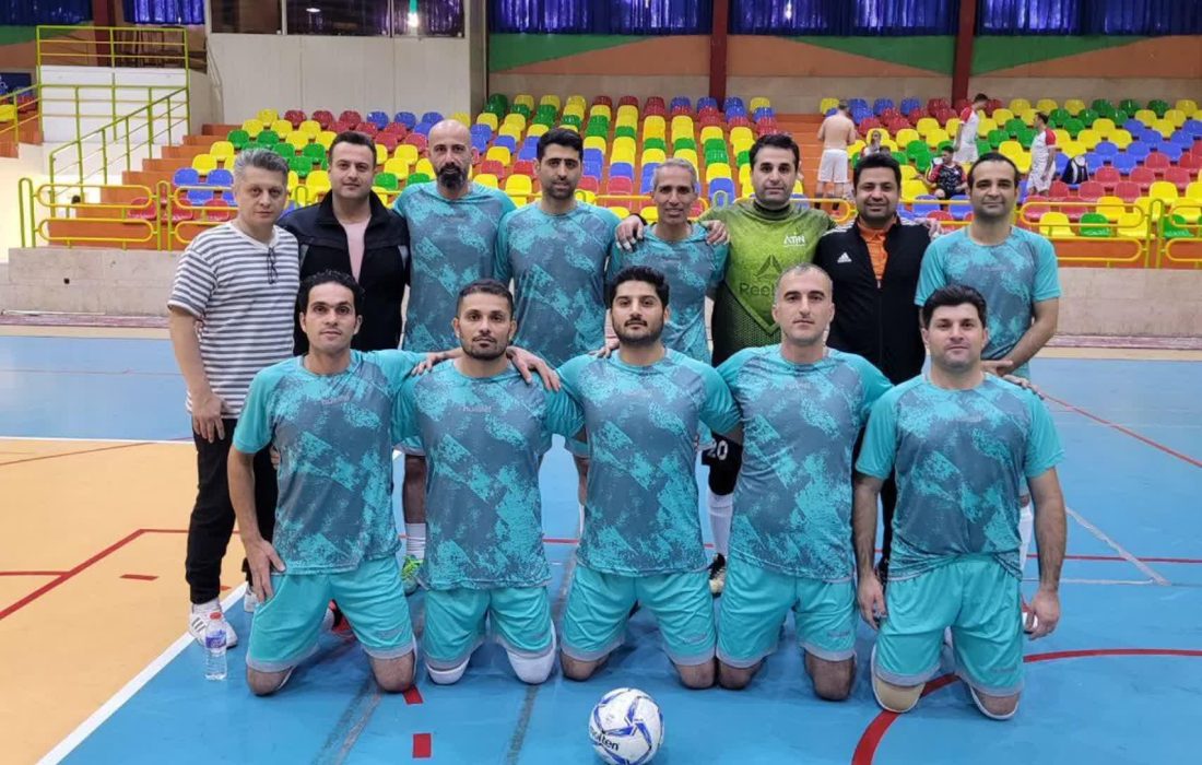 تیم فوتسال نفت گیلان به مرحله یک هشتم نهایی سومین دوره مسابقات فوتسال شرکت ملی پخش فرآورده های نفتی ایران صعود کرد