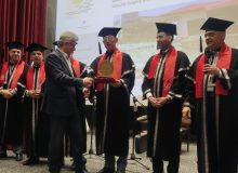 تقدیر از بخش فوق تخصصی جراحی عروق و اندوواسکولار مرکز آموزشی و درمانی رازی در آئین بیستمین سالگرد تاسیس انجمن جراحان عروق و درمان‌های اندوواسکولارایران