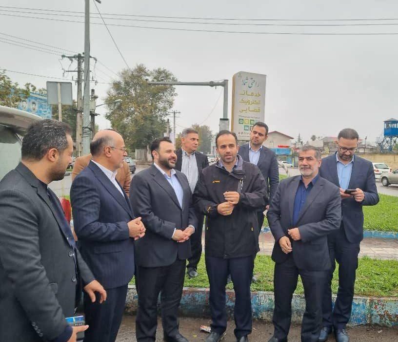 در حاشیه بازدید از پروژه‌های شهری؛  تقدیر مدیرعامل بانک شهر و هیئت همراه از برنامه های عمرانی در حال اجرای شهر رشت