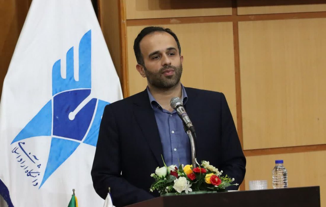 شهردار کلان شهر رشت: افتخار آن را دارم که دانش آموخته سه مقطع تحصیلی دانشگاه آزاد اسلامی هستم