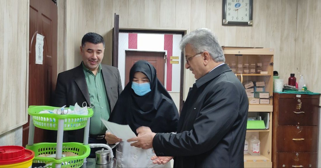 بازدید سرزده رئیس دانشگاه علوم پزشکی گیلان از درمانگاه فرهنگیان رشت