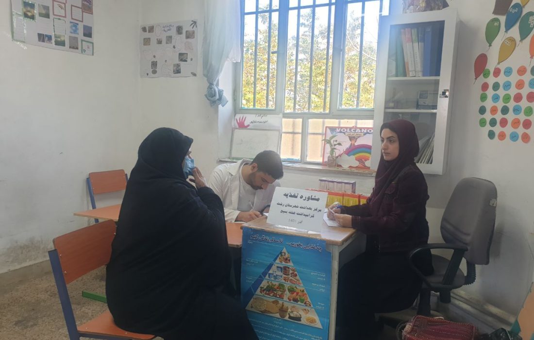 به مناسبت هفته بسیج ؛ برگزاری ویزیت رایگان در سراوان