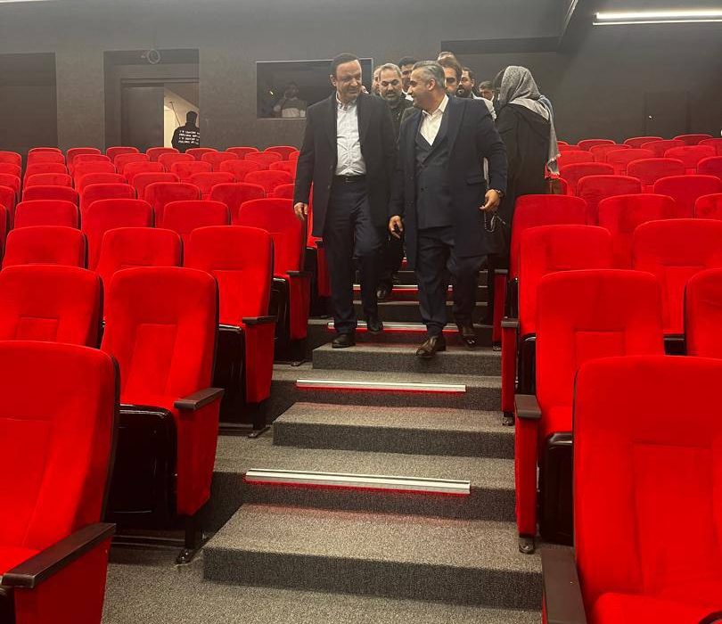 دبیر شورای عالی مناطق آزاد کشور :آرش مال یکی از جذابیت های فاز تجارت و گردشکری منطقه آزاد انزلی